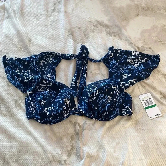 Michael Kors - Picture 5 of 7